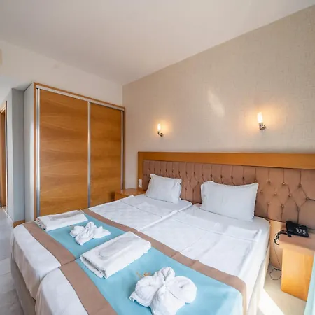 ホテル Majeste Bodrum