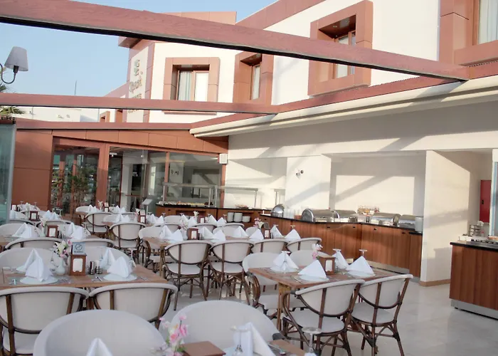 酒店 Majeste Bodrum 居姆贝特